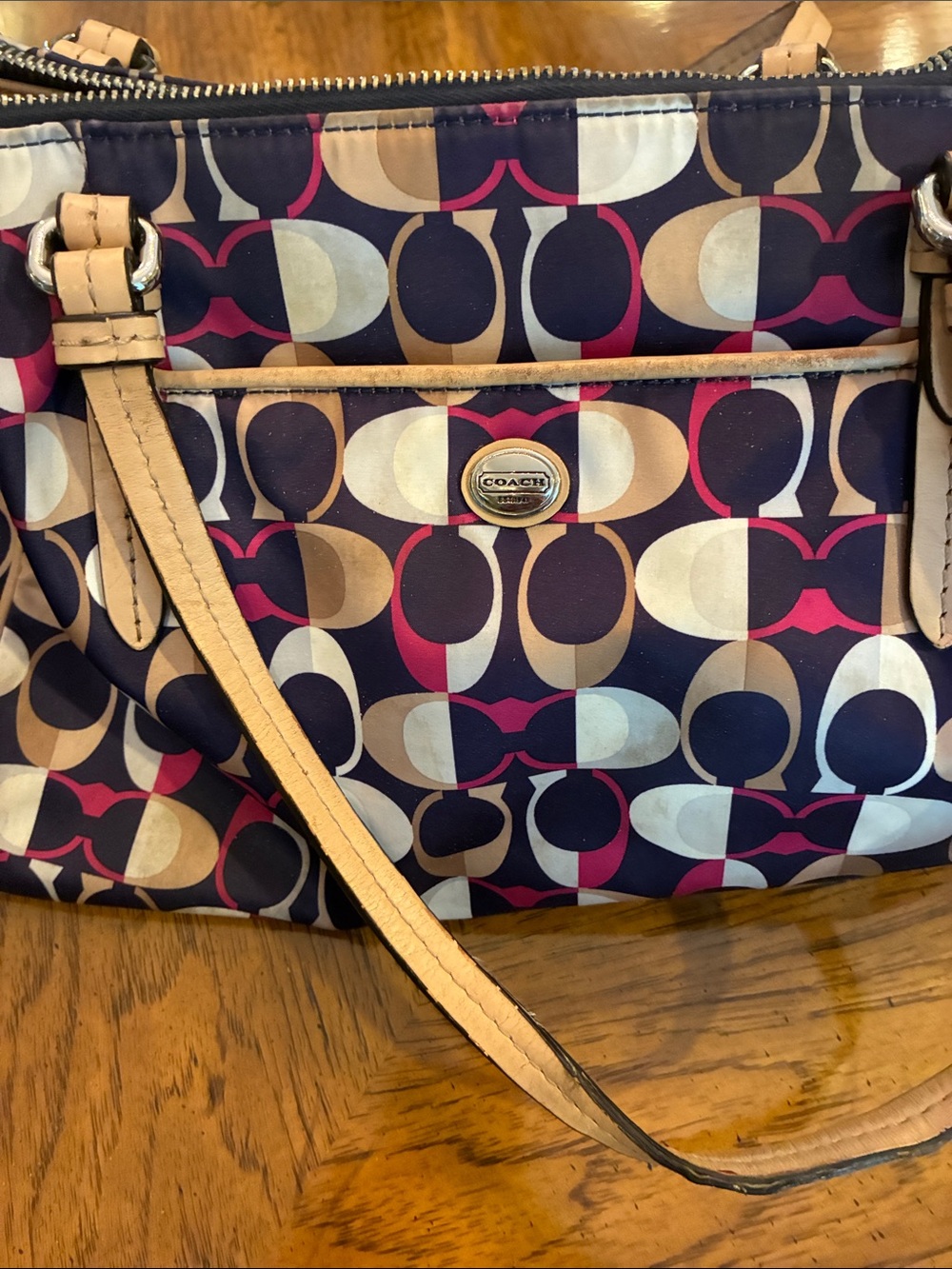 Coach Signature Geo Shoulder Bag in plum, Pink & Cream
